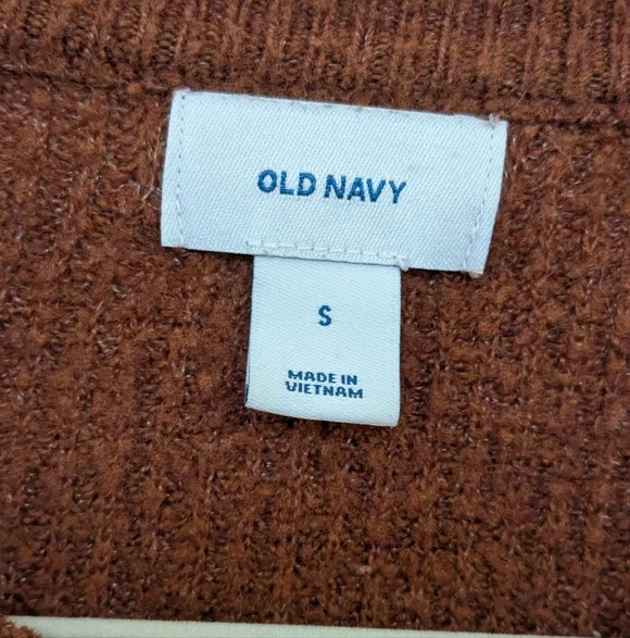Old Navy Women's Warm Brown Crew Neck Sweater - Picture 2 of 3